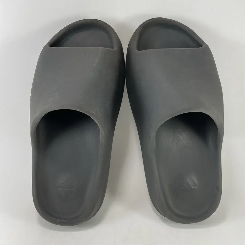 Adidas Yeezy Slide Onyx Mens Size 7 Black Charcoal Dark Grey Foam Sandals